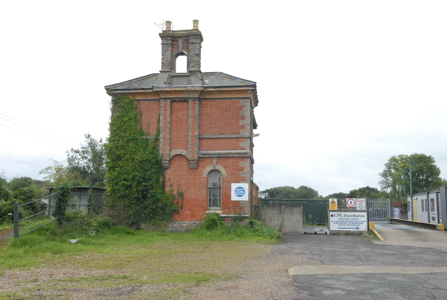 Disused railway station